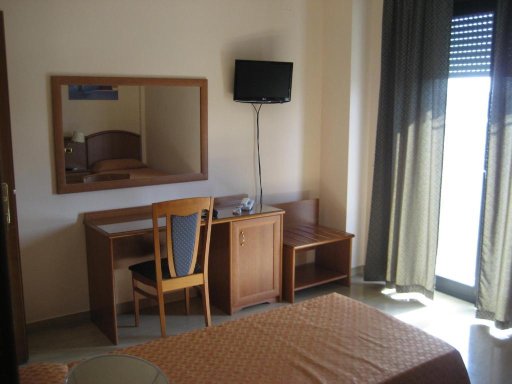 Campus Hotel Bari Rom bilde